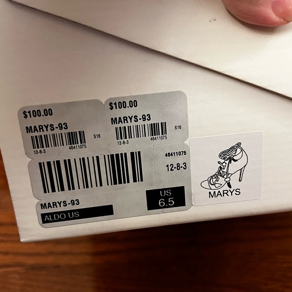 Strappy heels - Picture 4 of 4